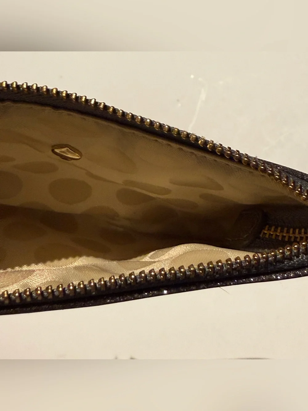 kate spade Glitter Wristlet in Metallic Lavender